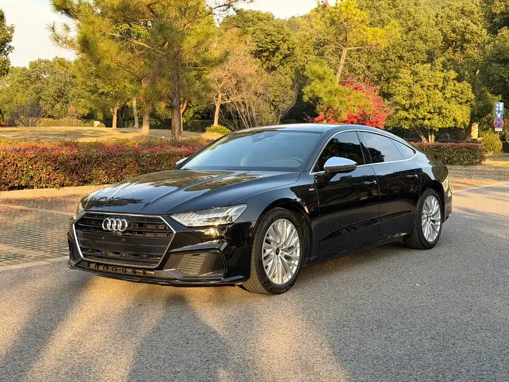 Audi A7 2021 из CN, фото 1