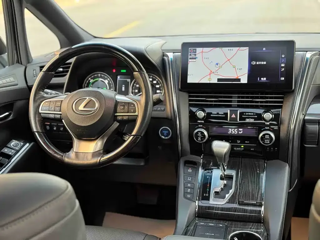 Lexus LM 2022 из CN, фото 10