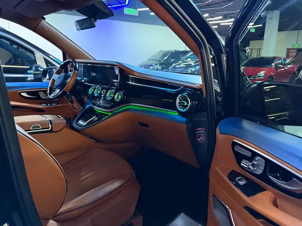 Mercedes-Benz Vito 2022 из CN, фото 8