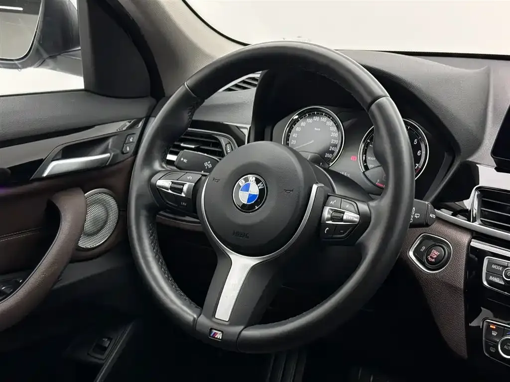 BMW X1 2022 из CN, фото 10