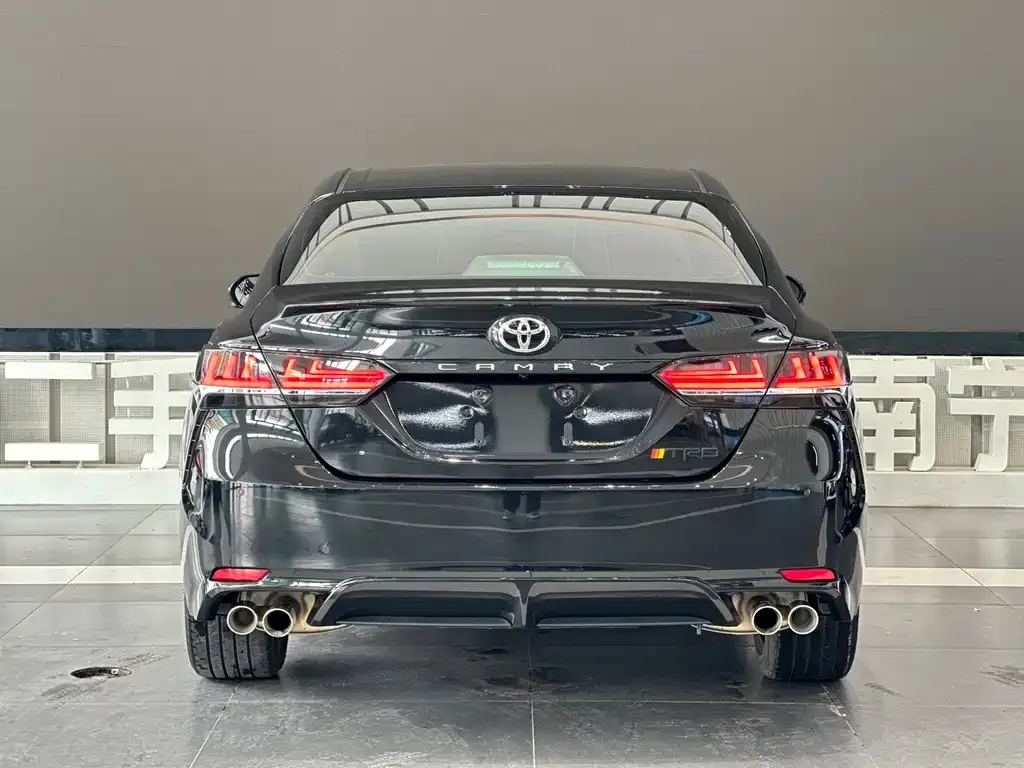 Toyota Camry 2021 из CN, фото 5