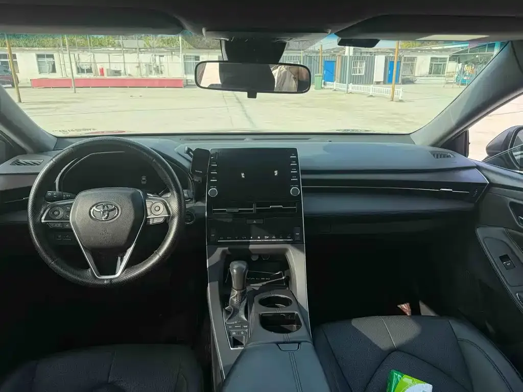 Toyota Avalon 2021 из CN, фото 8