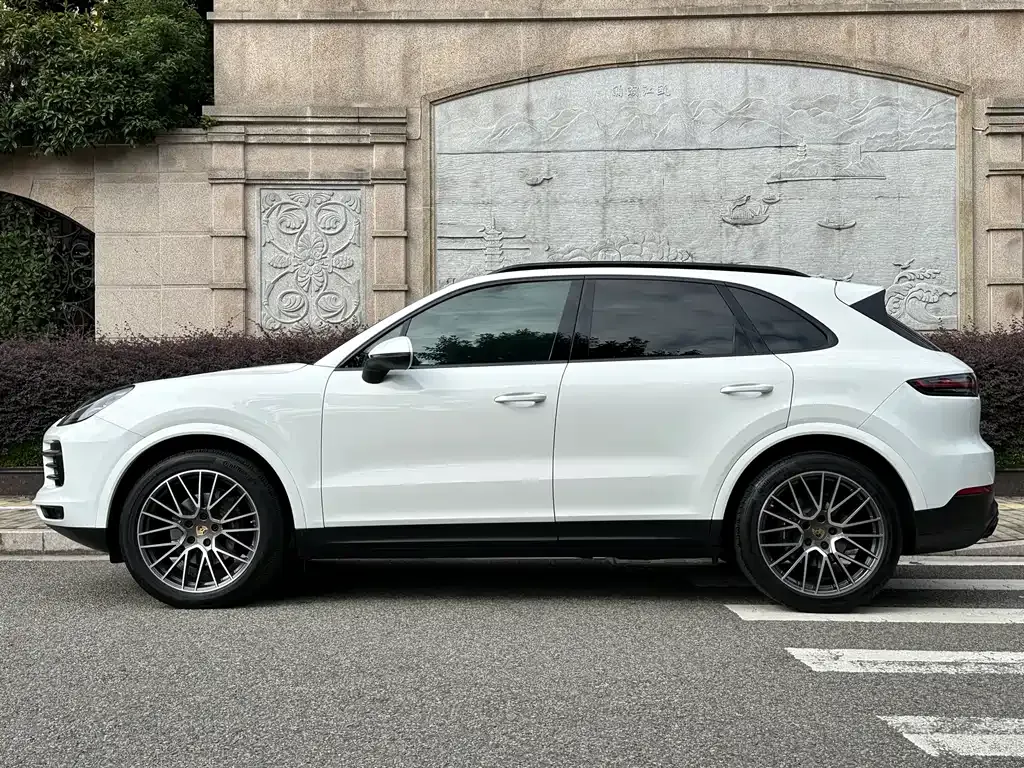 Porsche Cayenne 2022 из CN, фото 3