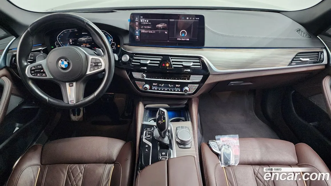 BMW 5-Series 2021 из KR, фото 7