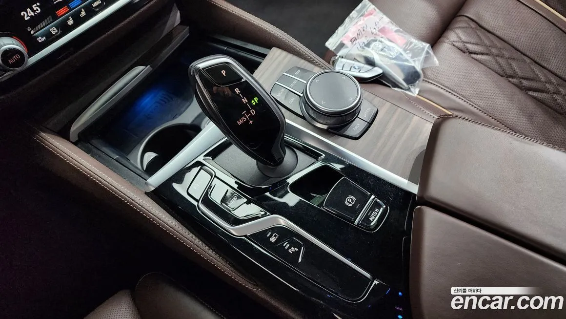 BMW 5-Series 2021 из KR, фото 9