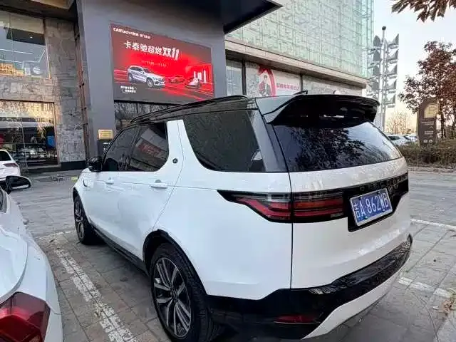 Land Rover Discovery 2024 из CN, фото 4