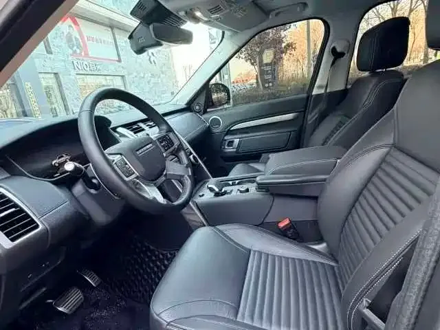 Land Rover Discovery 2024 из CN, фото 8