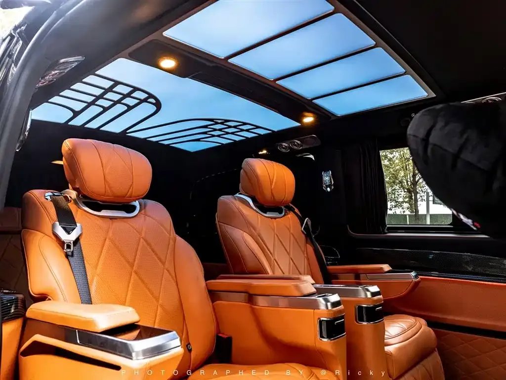 Mercedes-Benz Vito 2023 из CN, фото 7