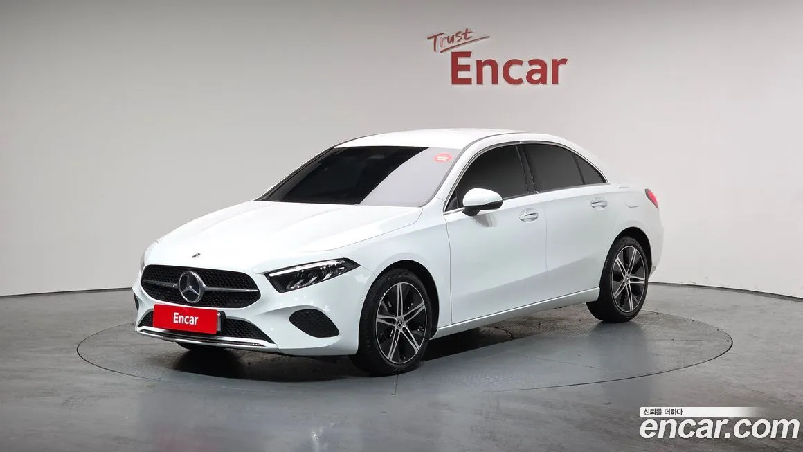 Mercedes-Benz A-Class — фото 1