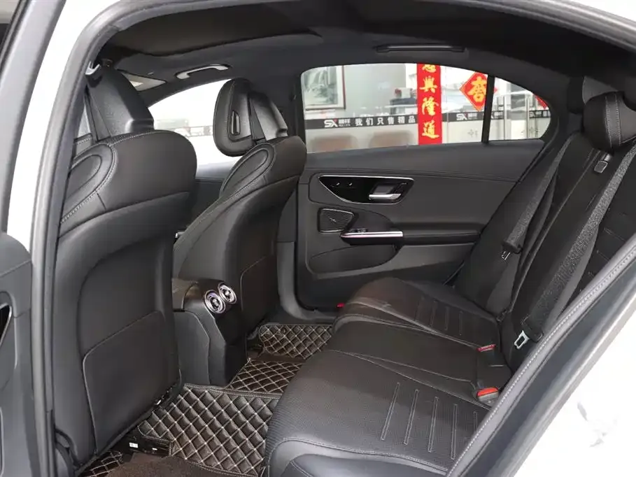 Mercedes-Benz C-Class 2023 из CN, фото 10