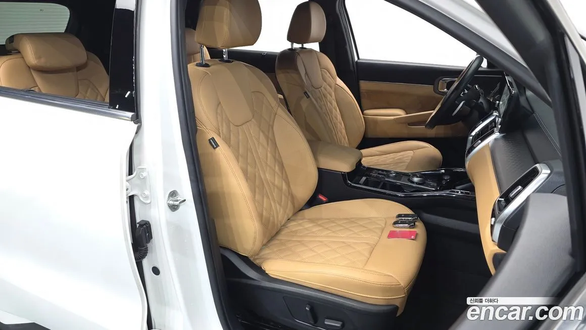 Kia Sorento — фото 10