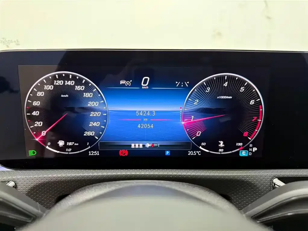 Mercedes-Benz A-Class 2023 из CN, фото 6