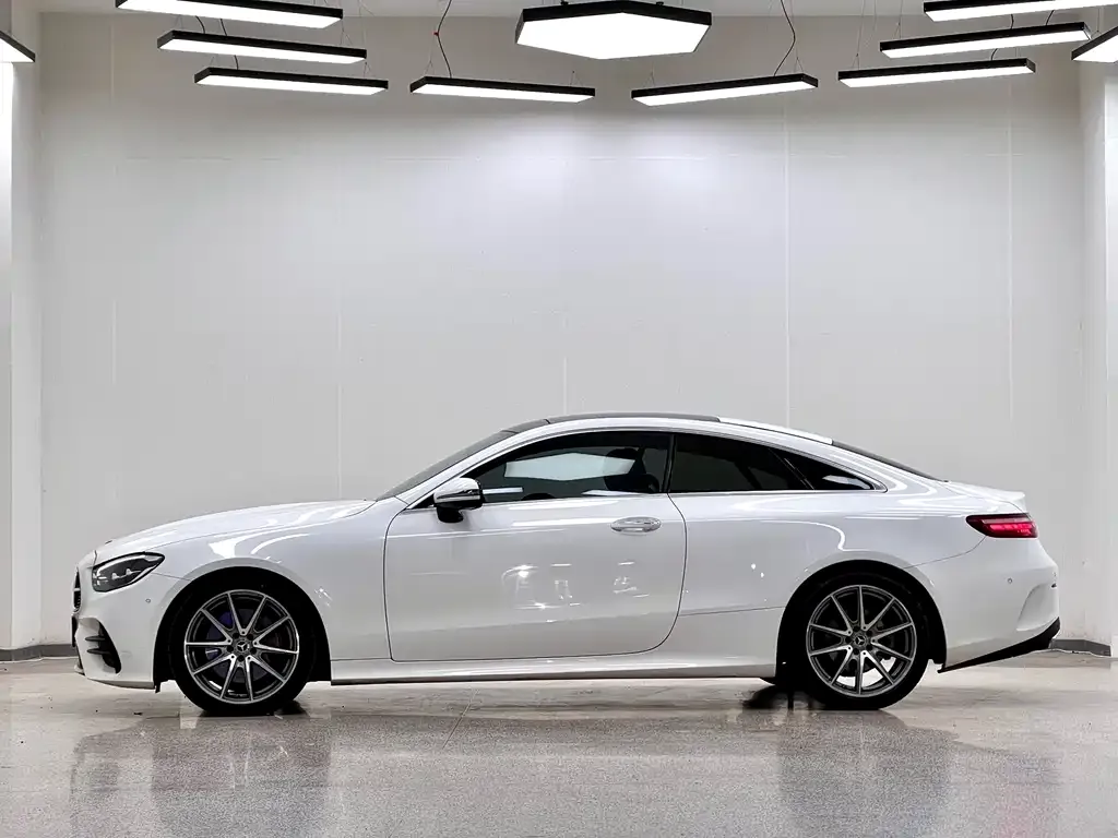 Mercedes-Benz E-Class (Import) 2022 из CN, фото 4