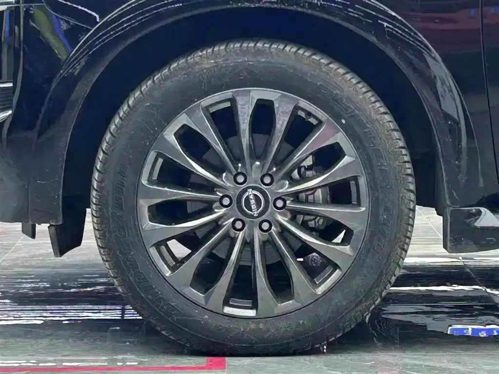 Nissan Patrol 2024 из CN, фото 4