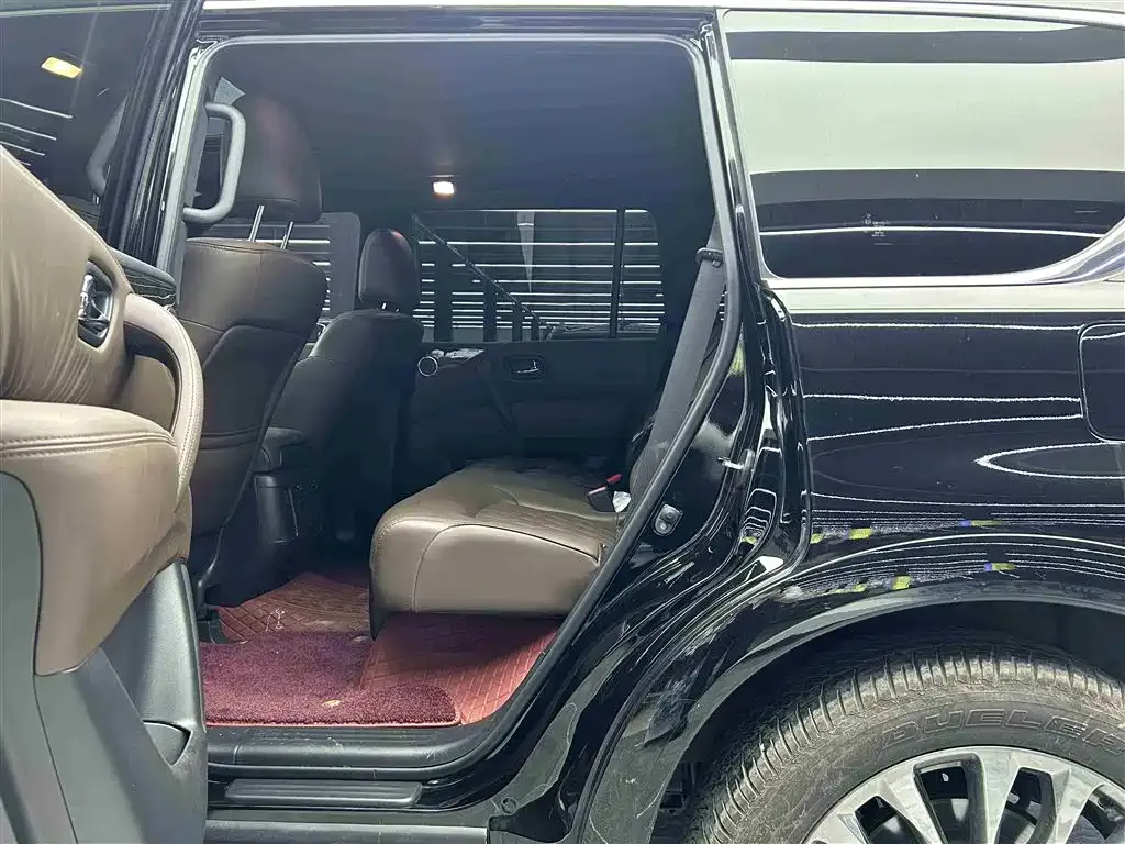 Nissan Patrol 2024 из CN, фото 7