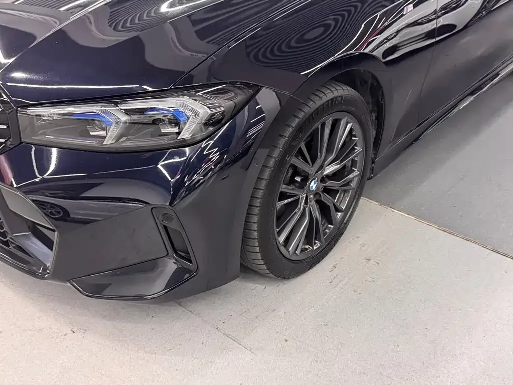 BMW 3 Series 2024 из CN, фото 4