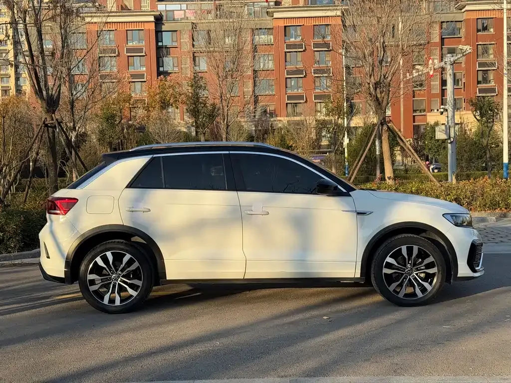 Volkswagen T-Roc 2022 из CN, фото 4