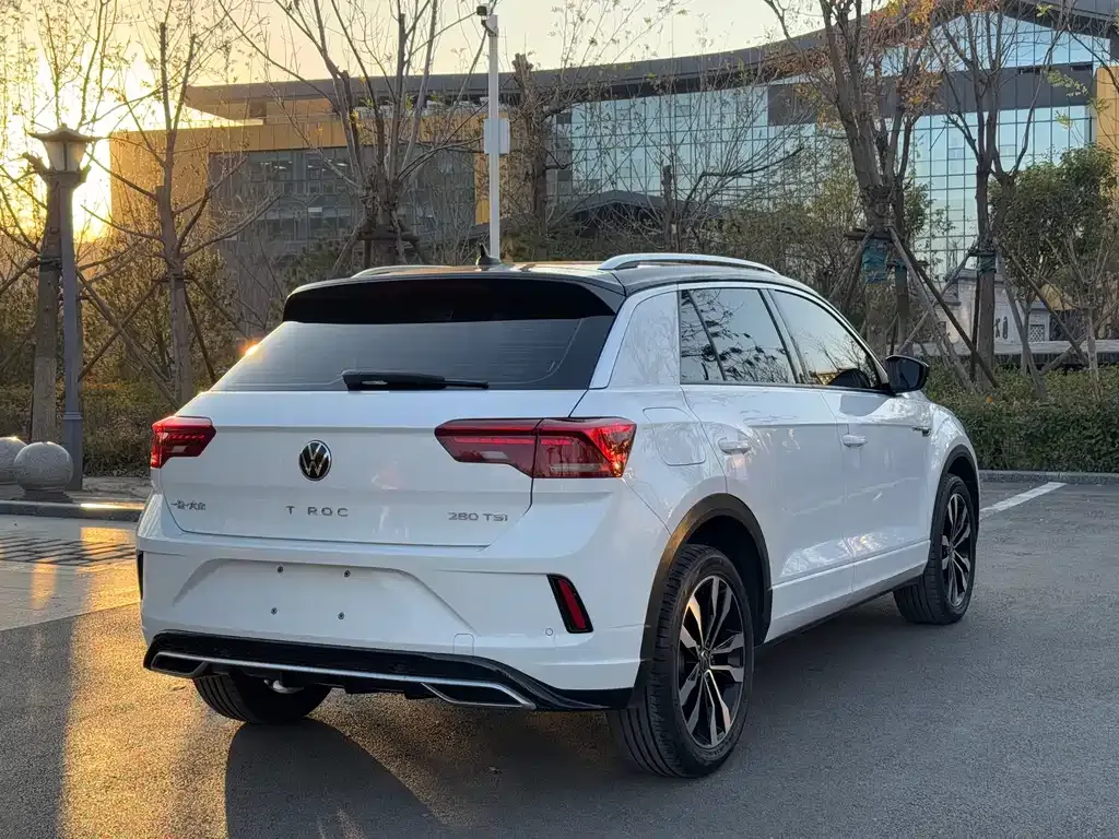 Volkswagen T-Roc 2022 из CN, фото 7