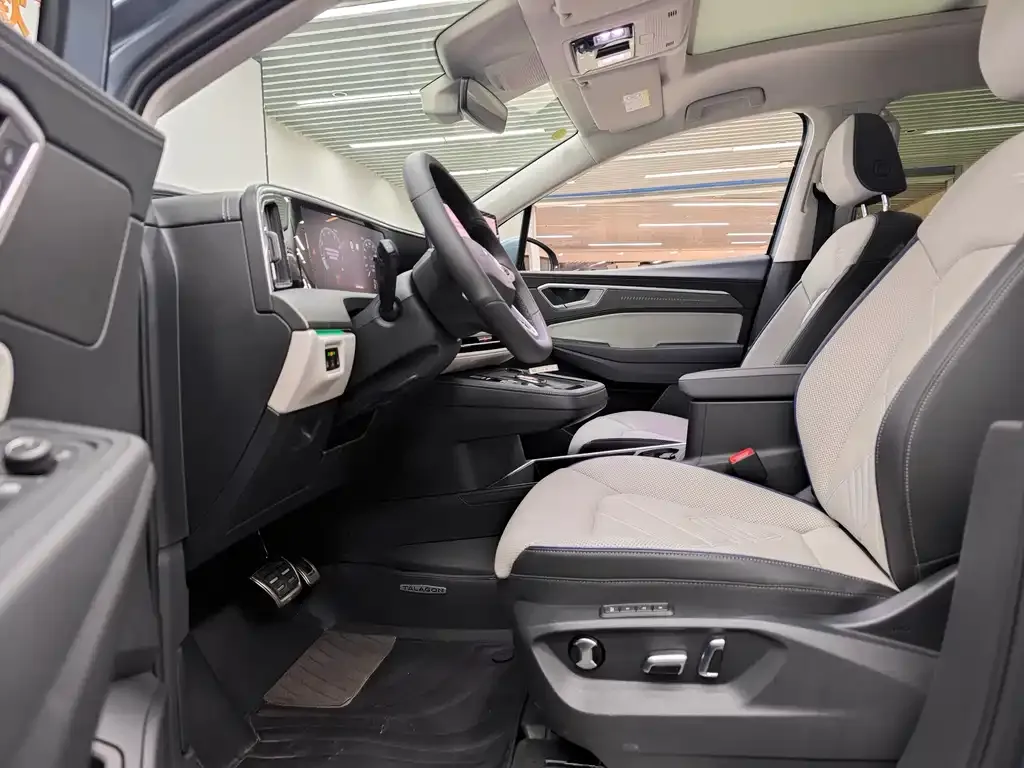 Volkswagen Talagon 2025 из CN, фото 9