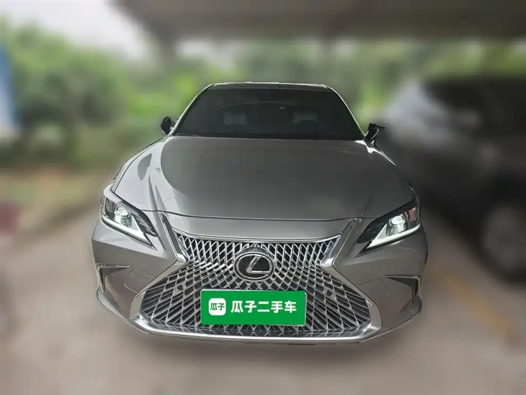 Lexus ES 2025 из CN, фото 3