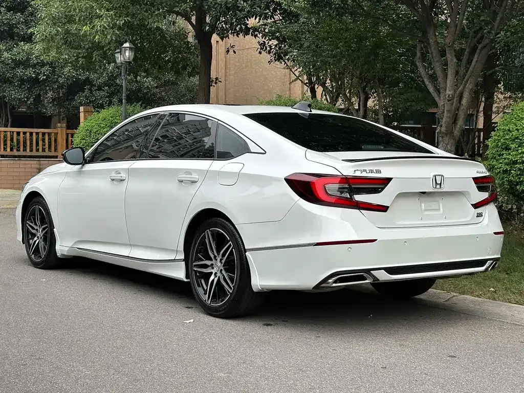 Honda Accord 2022 из CN, фото 4