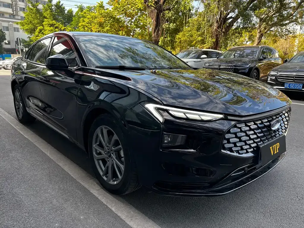 Ford Mondeo 2024 из CN, фото 3