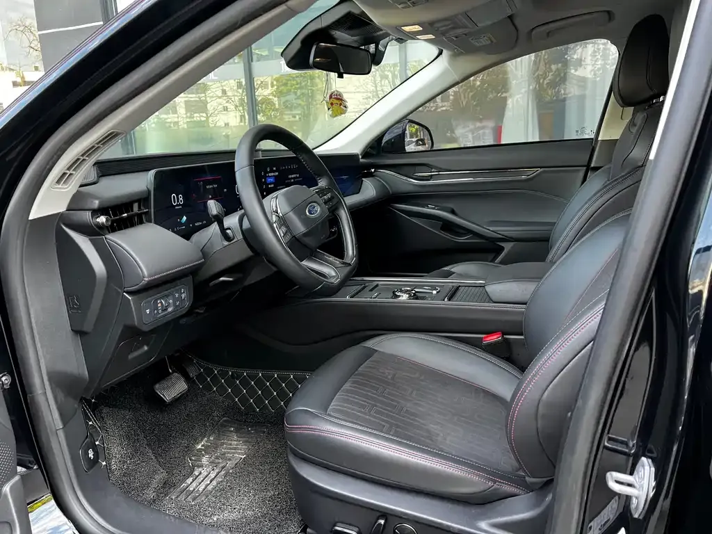 Ford Mondeo 2024 из CN, фото 4