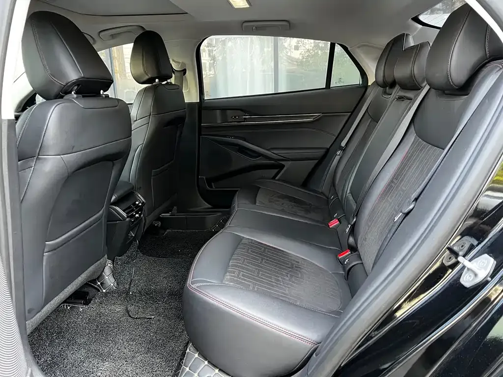 Ford Mondeo 2024 из CN, фото 5
