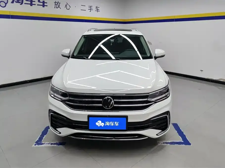 Volkswagen Tiguan L 2023 из CN, фото 2