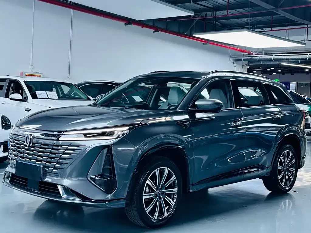 Changan CS75PLUS 2023 из CN, фото 1