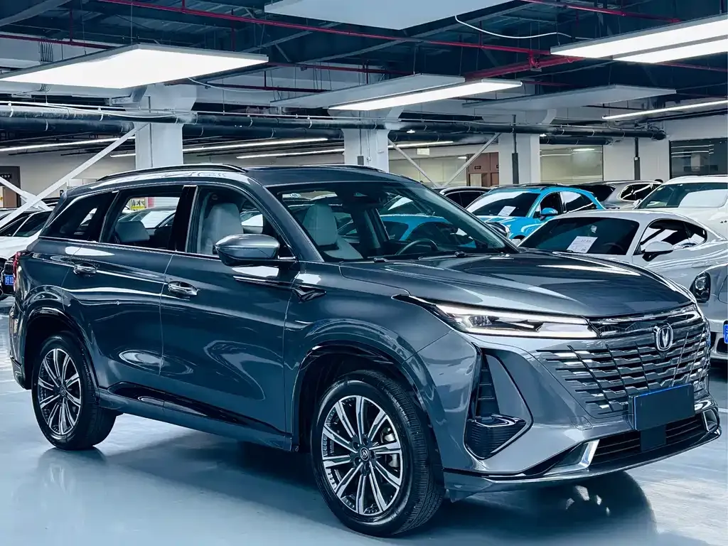 Changan CS75PLUS 2023 из CN, фото 3