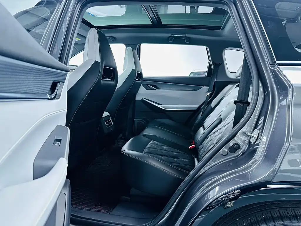 Changan CS75PLUS 2023 из CN, фото 9