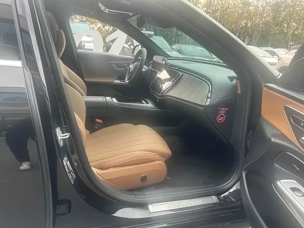 Mercedes-Benz E-Class 2024 из CN, фото 4