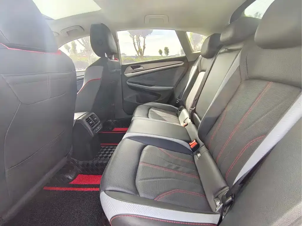 Volkswagen Lamando 2022 из CN, фото 6