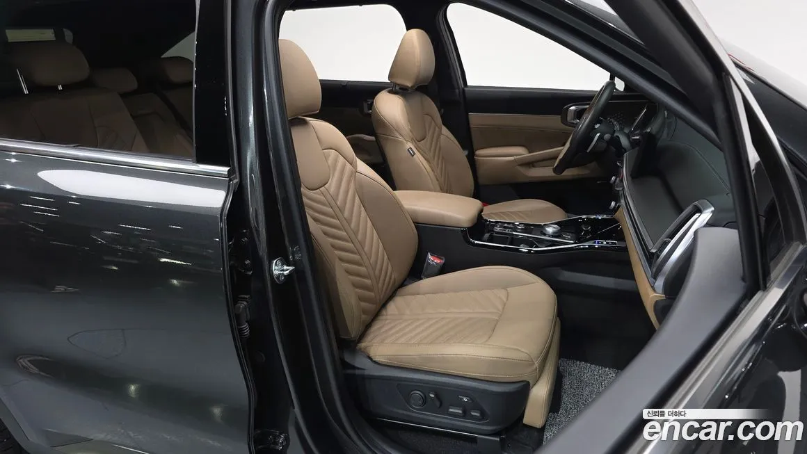 Kia Sorento — фото 10