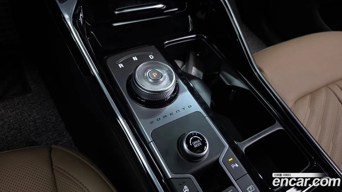 Kia Sorento — фото 9