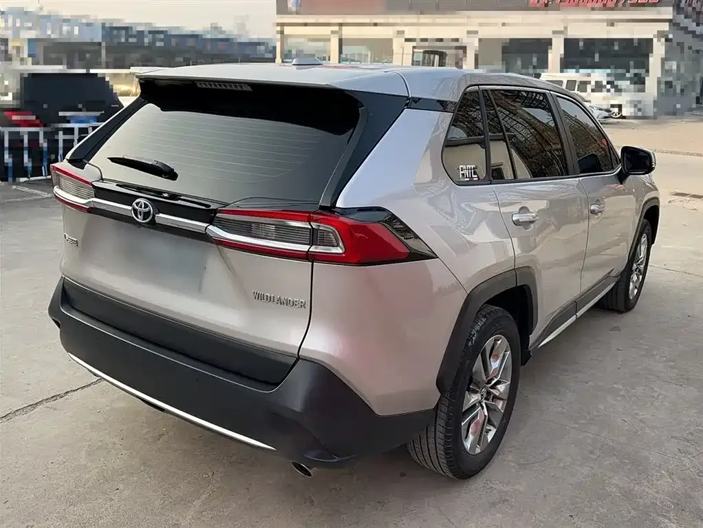 Toyota Wildlander 2022 из CN, фото 5