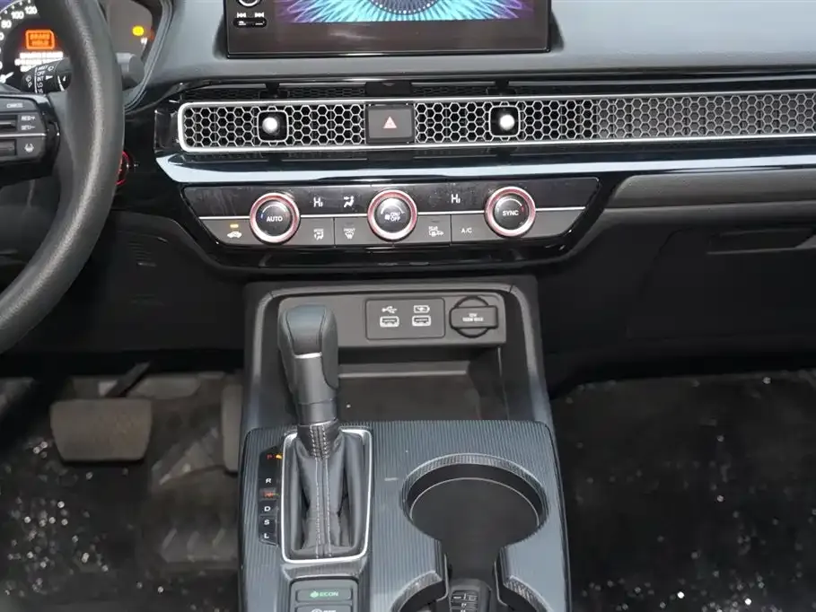 Honda Civic 2024 из CN, фото 10