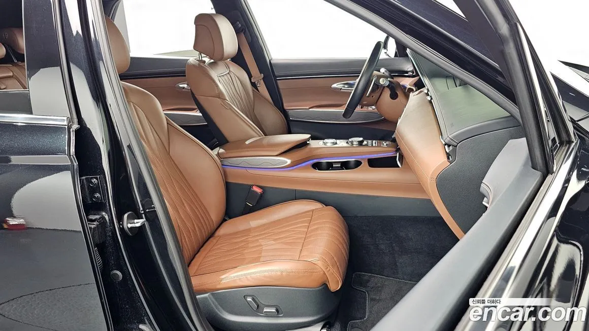 Genesis GV70 — фото 10