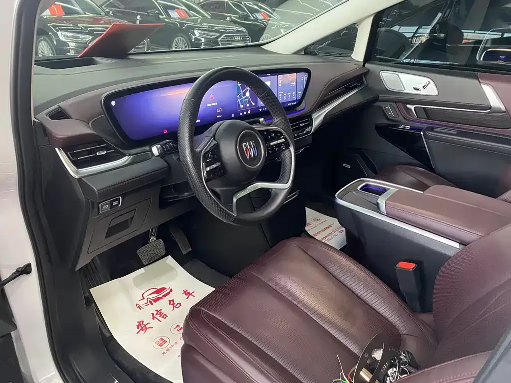 Buick Century 2023 из CN, фото 7