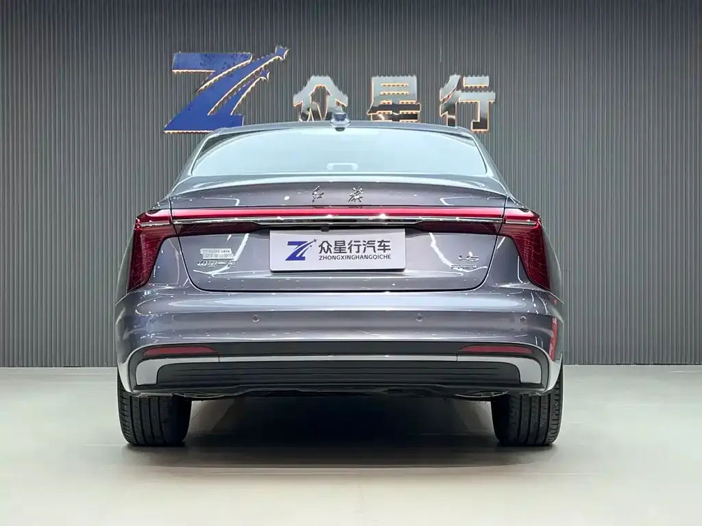 Hongqi H5 PHEV 2025 из CN, фото 4