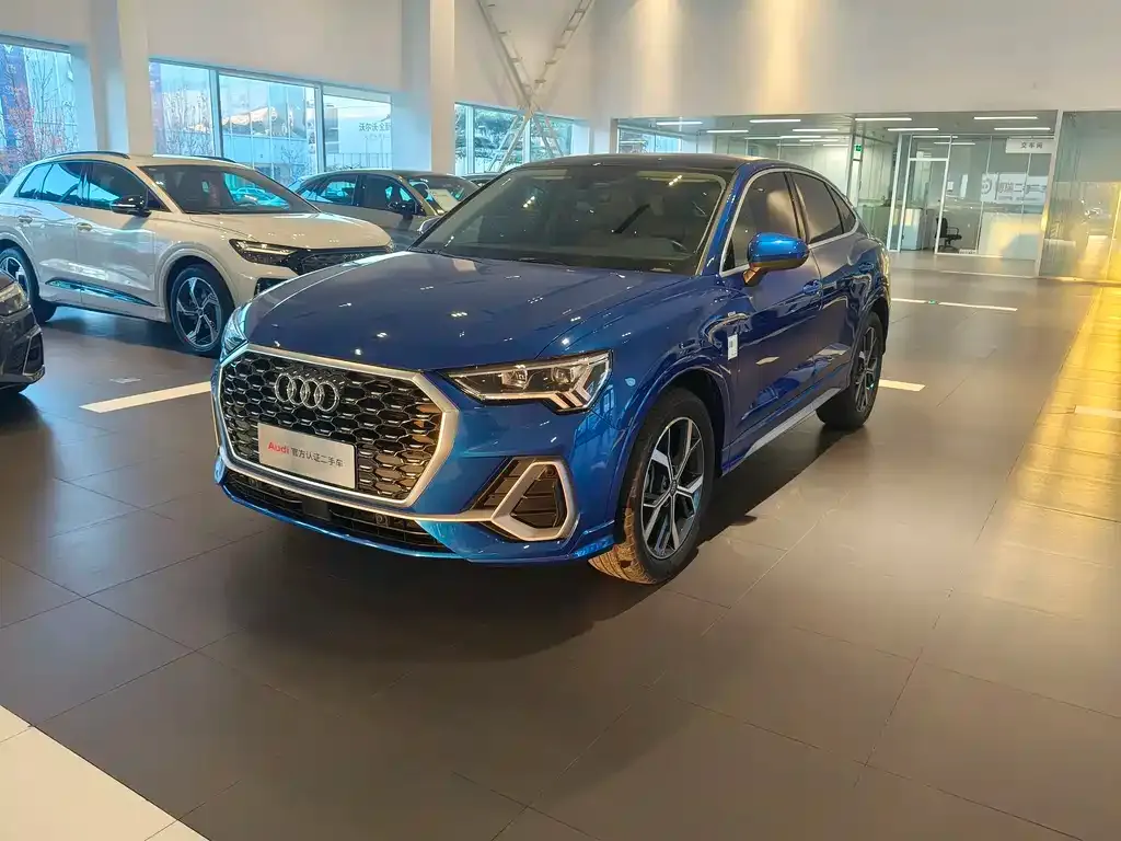Audi Q3 Sportback 2021 из CN, фото 3
