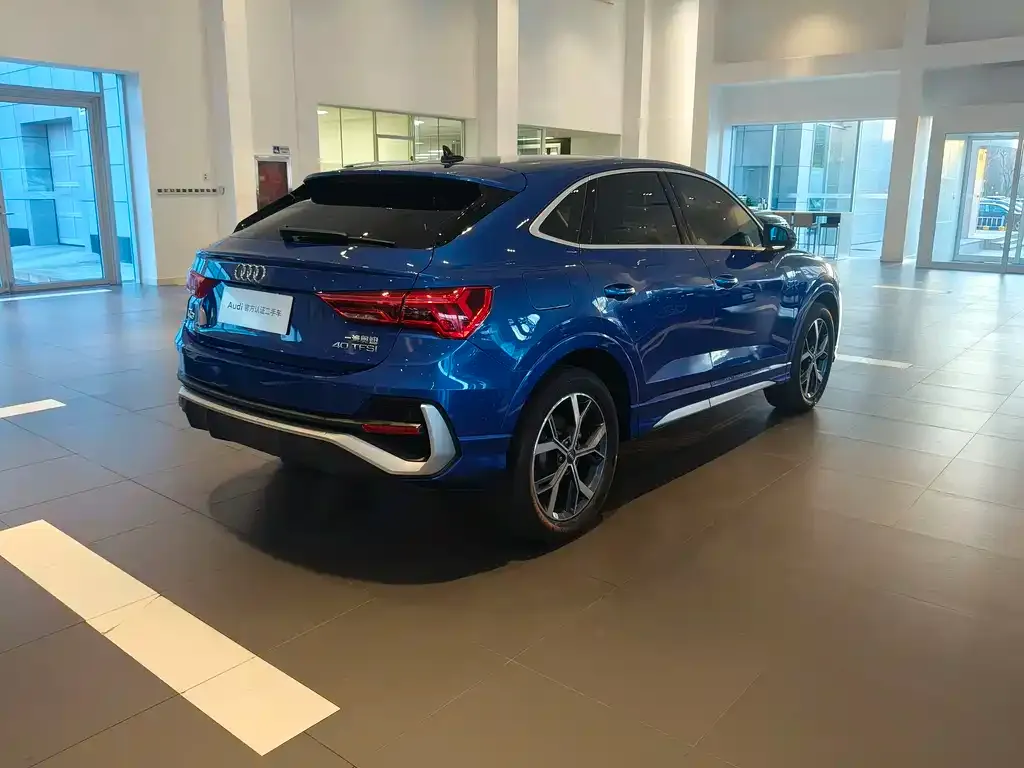 Audi Q3 Sportback 2021 из CN, фото 5