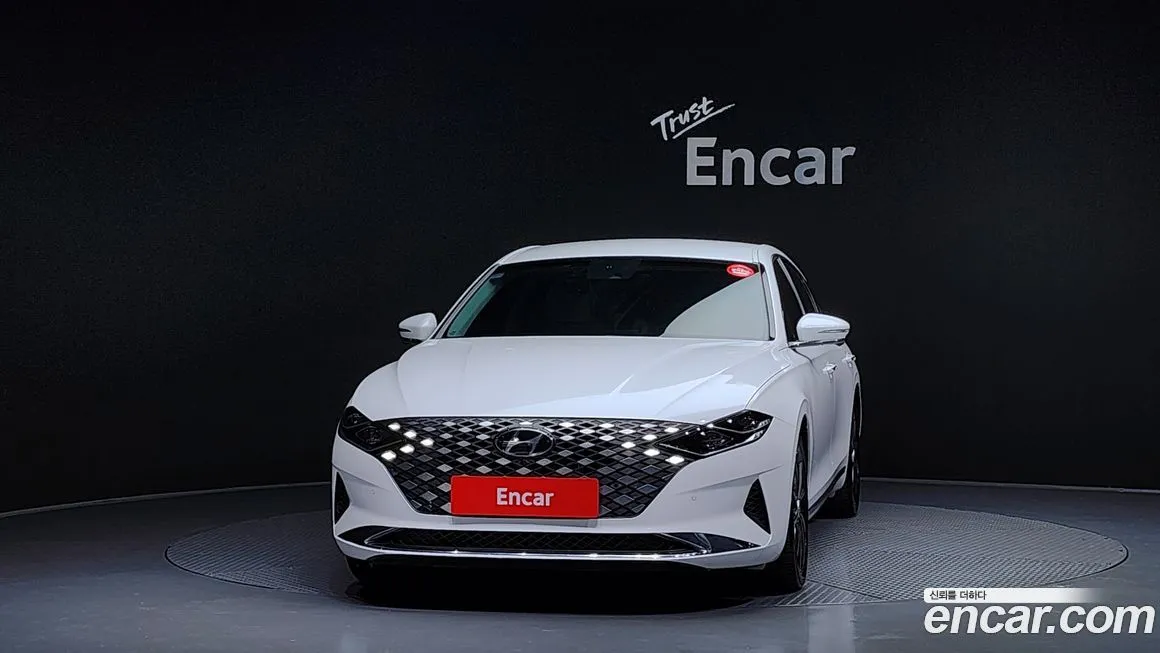 Hyundai Grandeur 2023 из KR, фото 3
