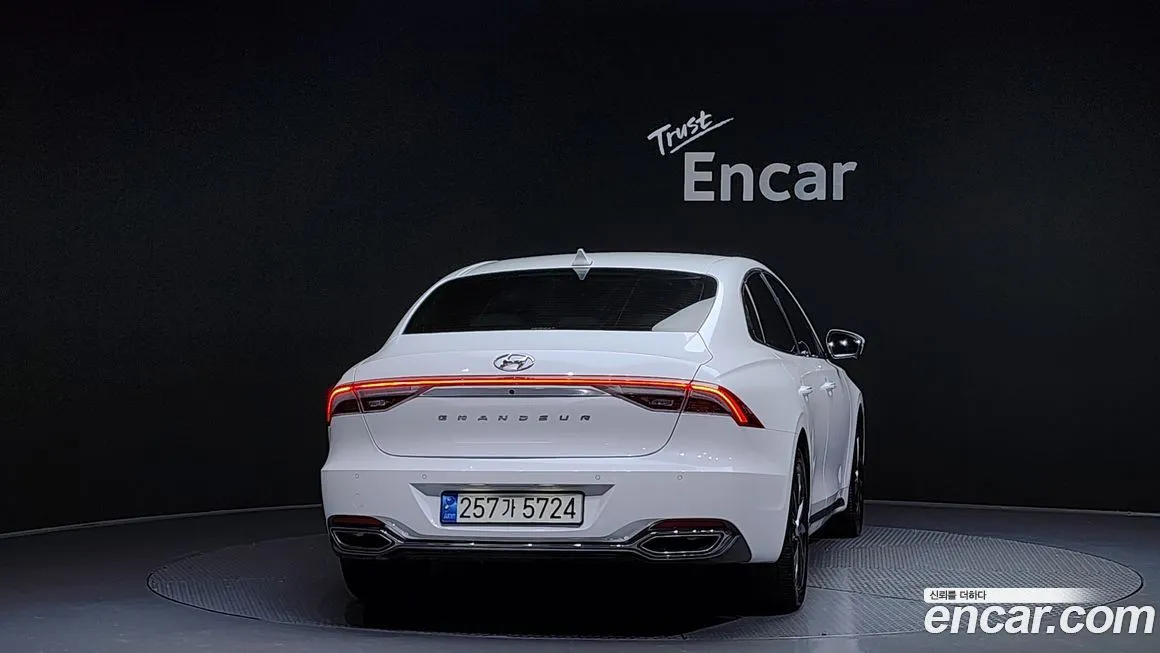 Hyundai Grandeur 2023 из KR, фото 4