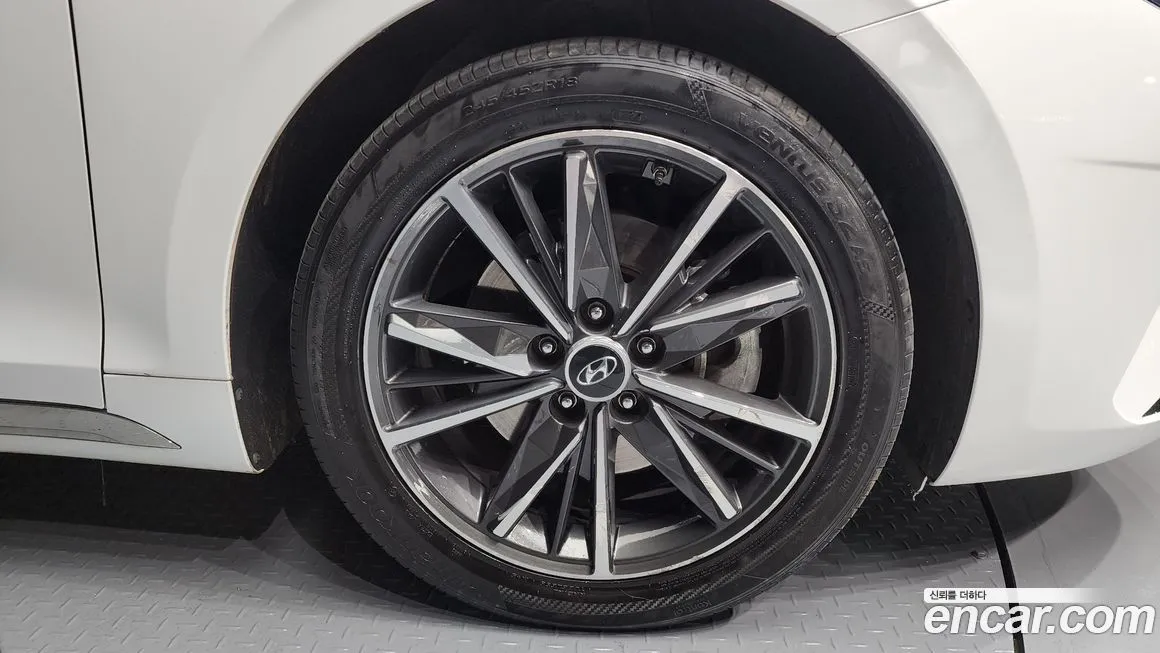 Hyundai Grandeur 2023 из KR, фото 5