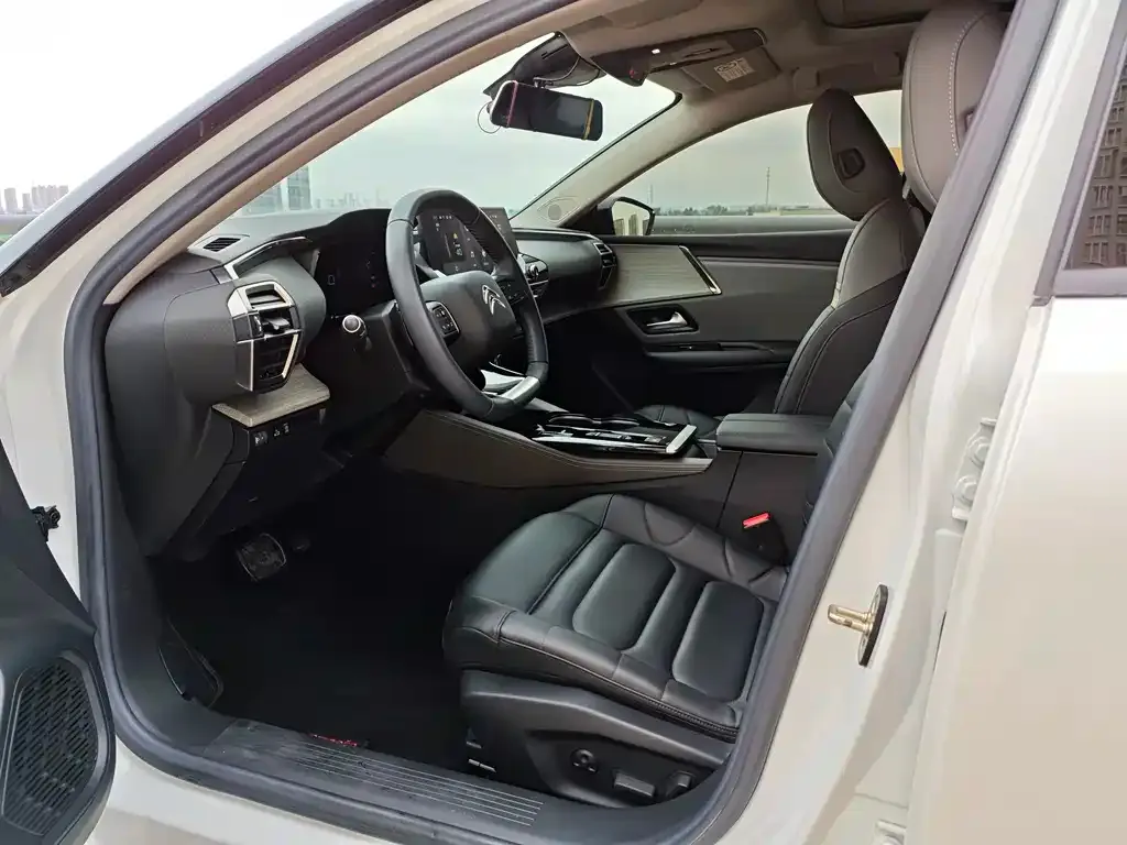 Citroen C5 X 2023 из CN, фото 5