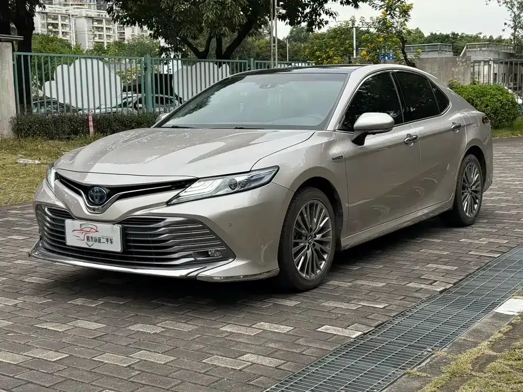 Toyota Camry 2021 из CN, фото 1