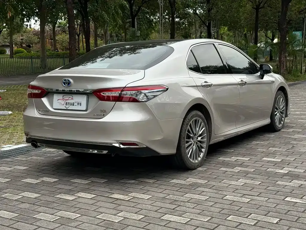 Toyota Camry 2021 из CN, фото 4