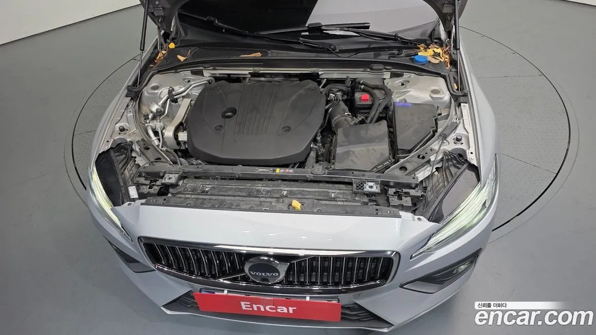 Volvo S60 2023 из KR, фото 6